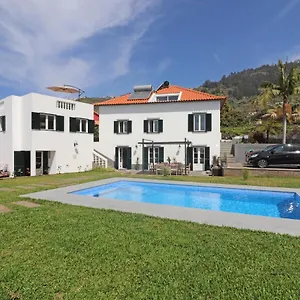  Ferienhaus Casa Das Rosas By Homing